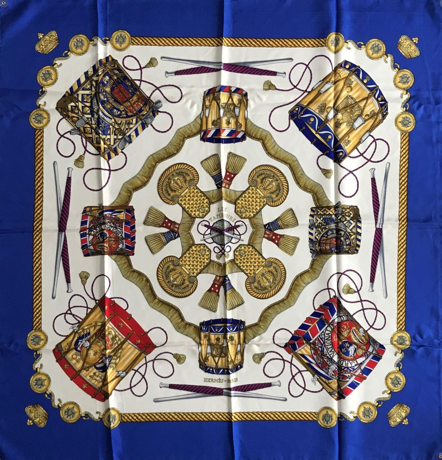 エルメス スカーフ「太鼓」blue バリエーション