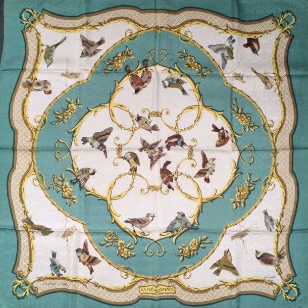 エルメス スカーフ「野原の鍵」blue バリエーション