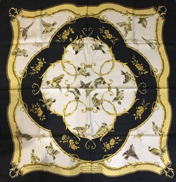 エルメス スカーフ「野原の鍵」black バリエーション