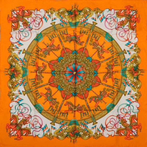 エルメス スカーフ「ルナパーク」orange バリエーション
